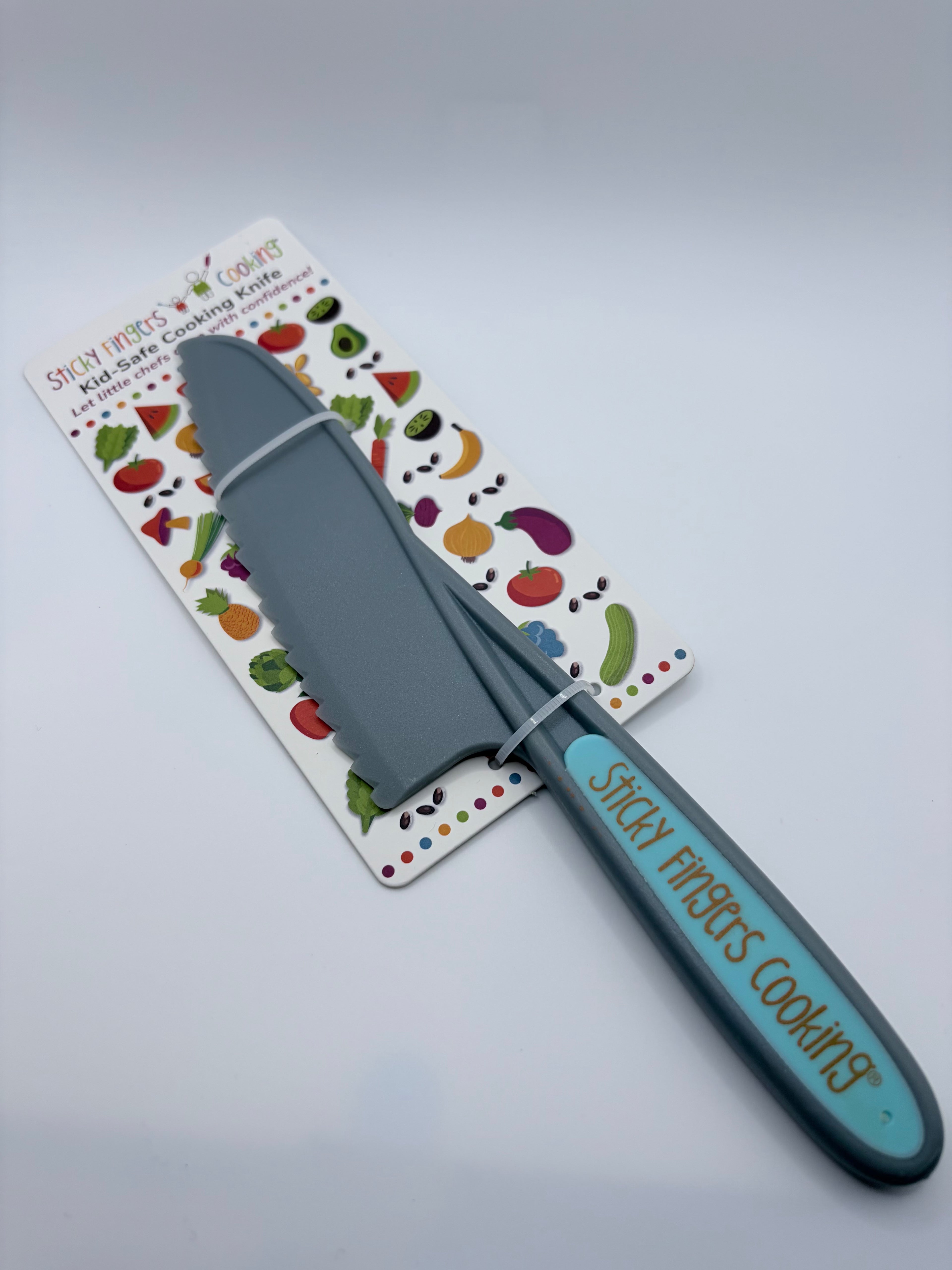 Sticky Fingers Cooking® Kid Safe Knife (Set of 2)